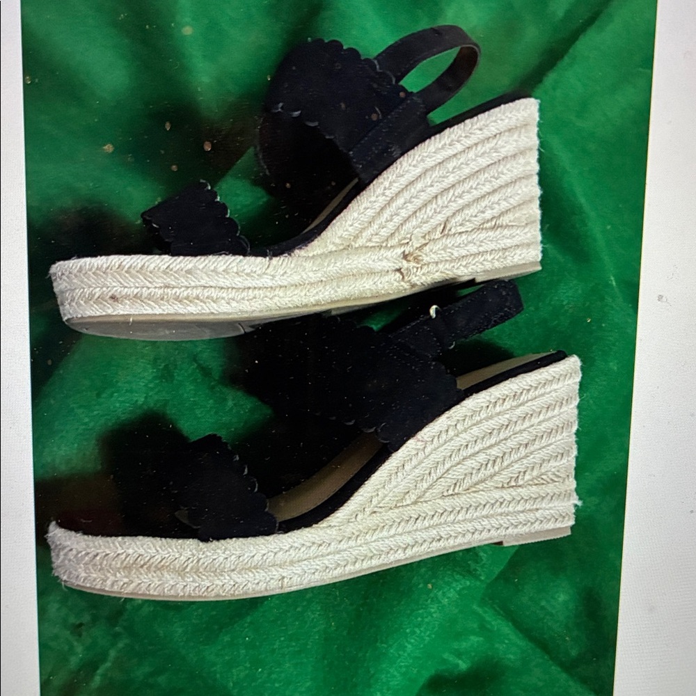 LC Lauren Conrad Cactusflower Wedge Black Scalloped Women's Sandals 8.5 NWT - Picture 4 of 11